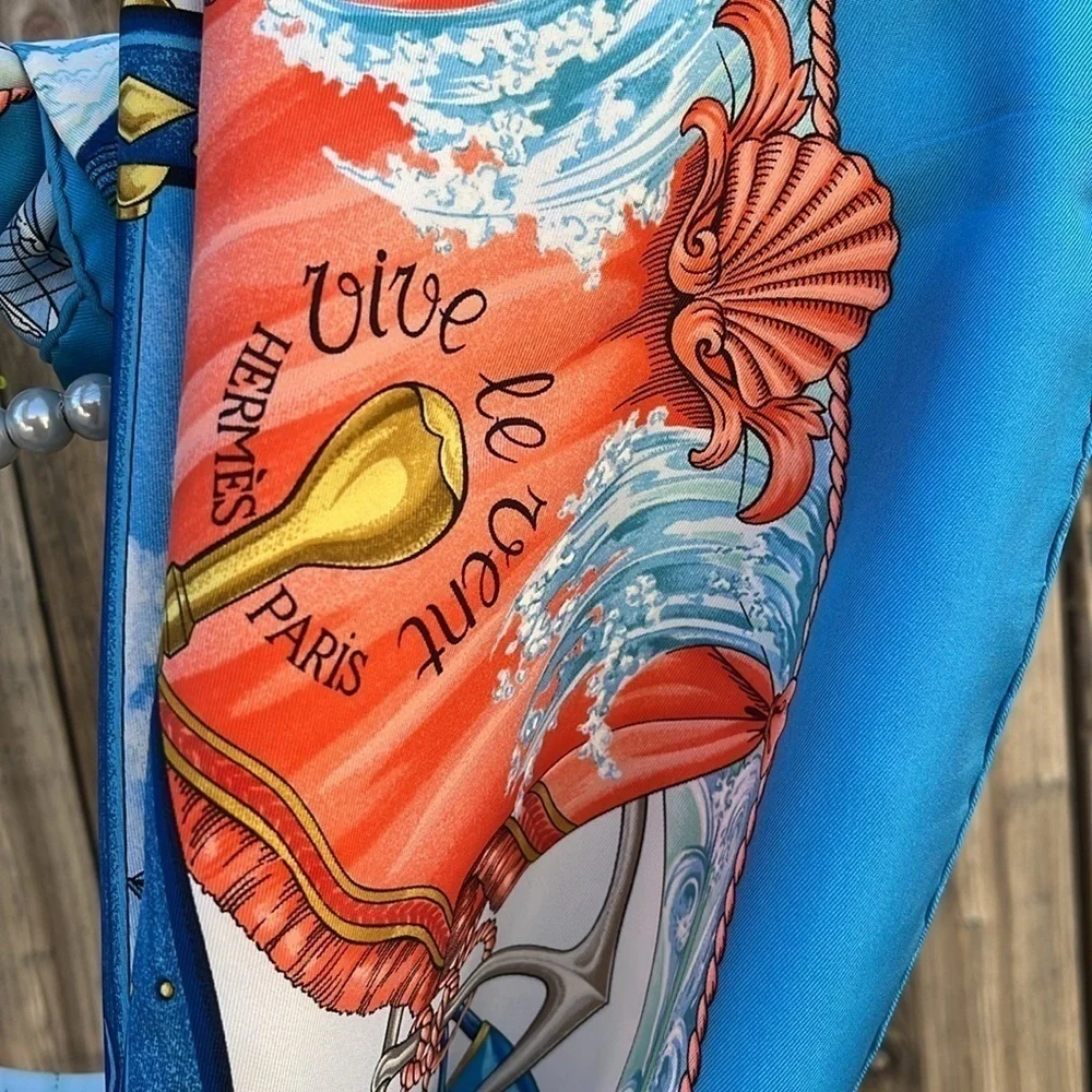 HERMES Vive Le Vent Carre 90 Silk Scarf Scarf Authentic